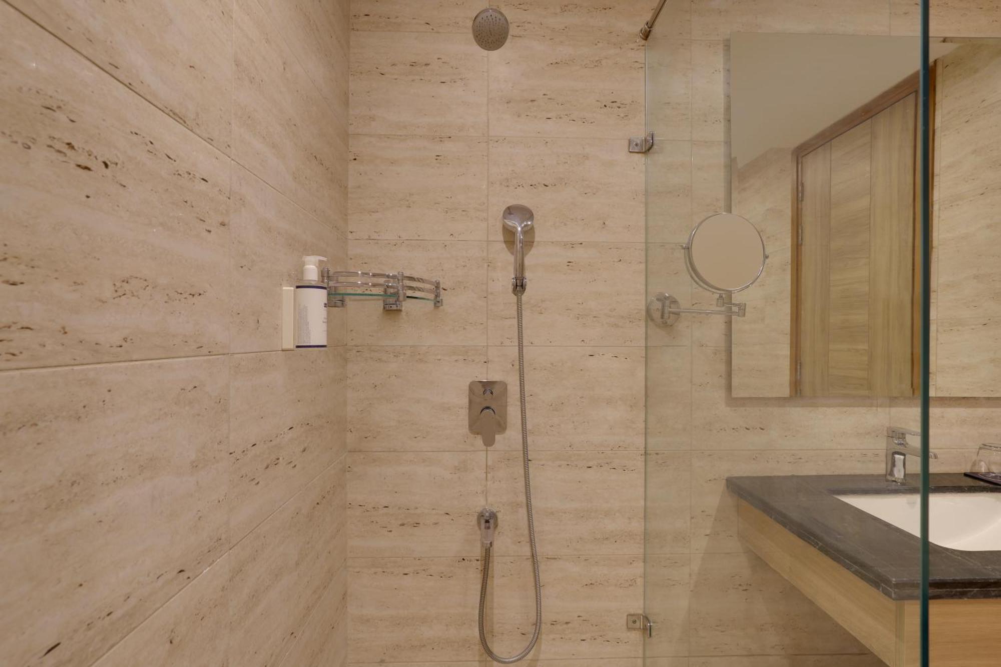 Keys Lite By Lemon Tree Hotels, Urban Square, Udaipur Esterno foto